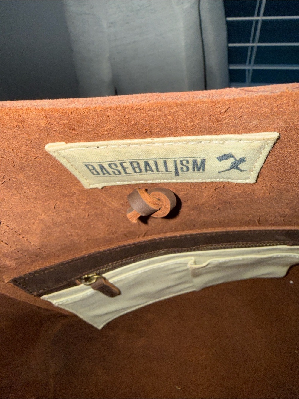Baseballism Genuine Leather Dark Brown Tote Bag NWT Distressed Leather - Picture 4 of 6